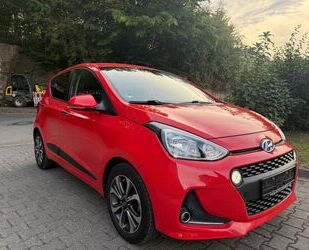 VW i10 