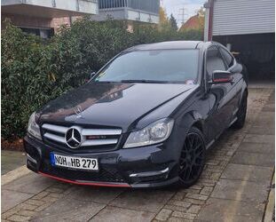 Mercedes-Benz 220 Gebrauchtwagen