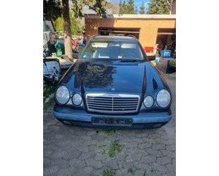 Mercedes-Benz E 240 Gebrauchtwagen