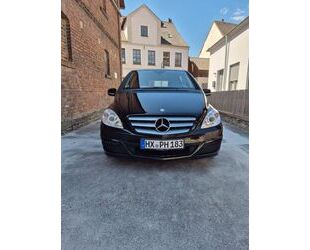 Mercedes-Benz B 180 Gebrauchtwagen