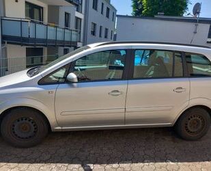 Opel Zafira Gebrauchtwagen