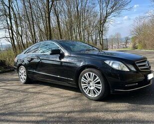 Mercedes-Benz 220 Gebrauchtwagen