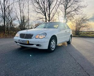 Mercedes-Benz C 180 Gebrauchtwagen