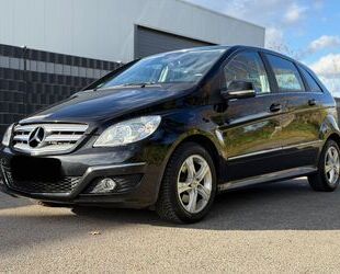 Mercedes-Benz B 180 Gebrauchtwagen