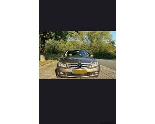 Mercedes-Benz 220 Gebrauchtwagen