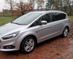 Ford S-Max Gebrauchtwagen