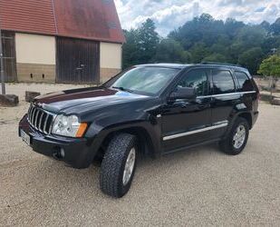 Mercedes-Benz Grand Cherokee 