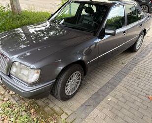Mercedes-Benz 300 Gebrauchtwagen