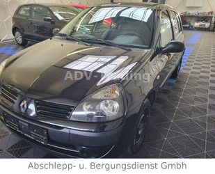 Nissan Clio 