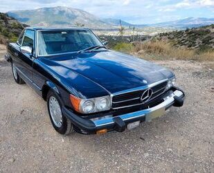 Mercedes-Benz SL 560 