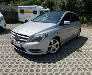 Mercedes-Benz B 220 Gebrauchtwagen