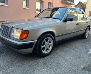 Mercedes-Benz E 230 Gebrauchtwagen