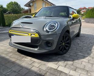 Land Rover Cooper SE 