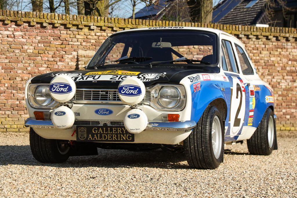 Escort