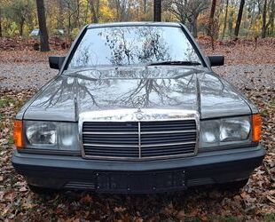 Mercedes-Benz 190 Gebrauchtwagen