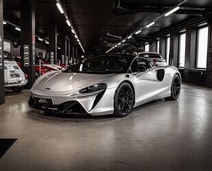 McLaren Artura Gebrauchtwagen