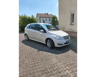 Mercedes-Benz B 200 Gebrauchtwagen