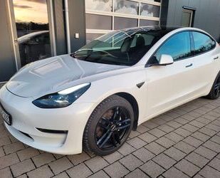 Tesla Model 3 Gebrauchtwagen