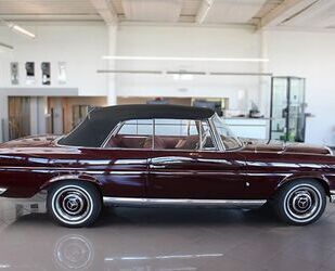 Mercedes-Benz 220 Gebrauchtwagen