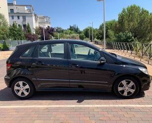 Mercedes-Benz B 200 Gebrauchtwagen