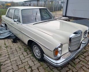 Mercedes-Benz 280 Gebrauchtwagen