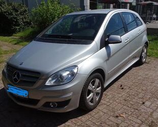 Mercedes-Benz B 180 Gebrauchtwagen