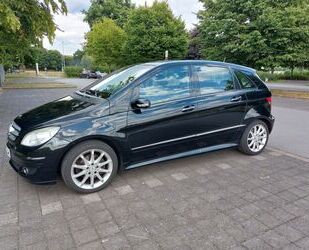 Mercedes-Benz B 200 Gebrauchtwagen