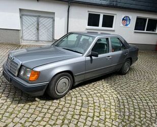 Mercedes-Benz 230 Gebrauchtwagen