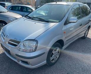 Nissan Almera Tino Gebrauchtwagen