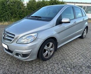Mercedes-Benz B 180 Gebrauchtwagen