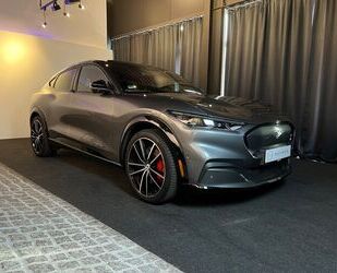 Ford Mustang Mach-E Gebrauchtwagen