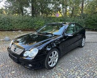 Mercedes-Benz C 230 