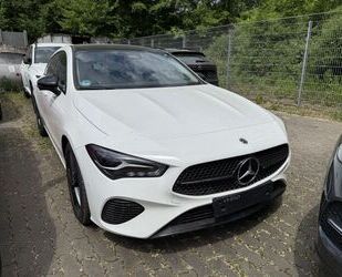 Mercedes-Benz CLA 220 Shooting Brake Gebrauchtwagen