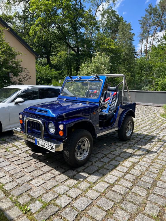 LJ