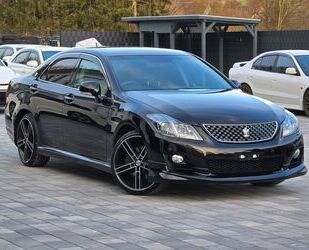 Toyota Crown Gebrauchtwagen