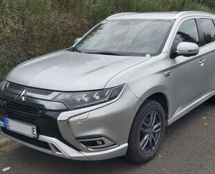 Mitsubishi Plug-in Hybrid Outlander Gebrauchtwagen