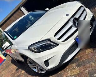 Mercedes-Benz 220 Gebrauchtwagen