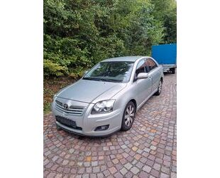 Opel Avensis 