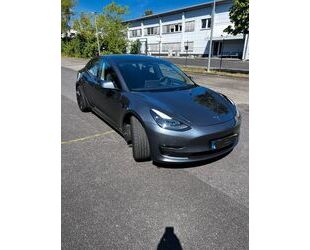 Tesla Model 3 Gebrauchtwagen