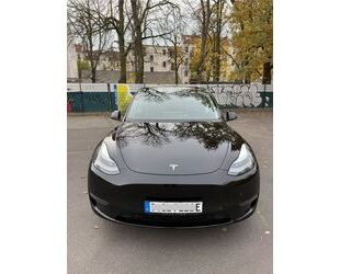 Tesla Model Y Gebrauchtwagen