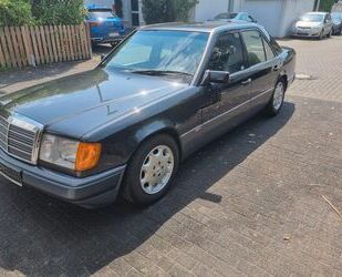 Mercedes-Benz 220 Gebrauchtwagen