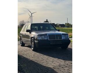 Mercedes-Benz 220 Gebrauchtwagen
