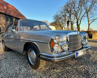 Mercedes-Benz 280 Gebrauchtwagen