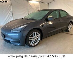 Tesla Model 3 Gebrauchtwagen