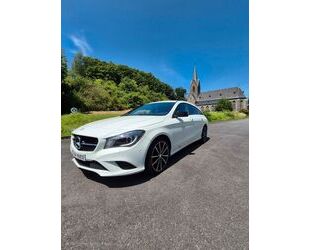 Mercedes-Benz CLA 200 Shooting Brake Gebrauchtwagen
