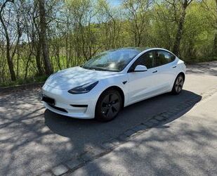 Tesla Model 3 Gebrauchtwagen