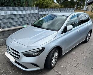 Mercedes-Benz B 180 Gebrauchtwagen