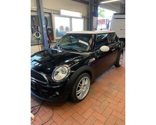 Bentley Cooper S 