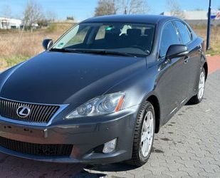 Lexus IS 220 Gebrauchtwagen