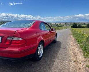 Mercedes-Benz CLK 200 Gebrauchtwagen